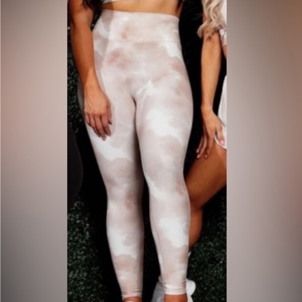 BuffBunny Legacy Legging